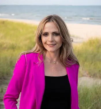 Heather Parnau of Coldwell Banker Real Estate Group